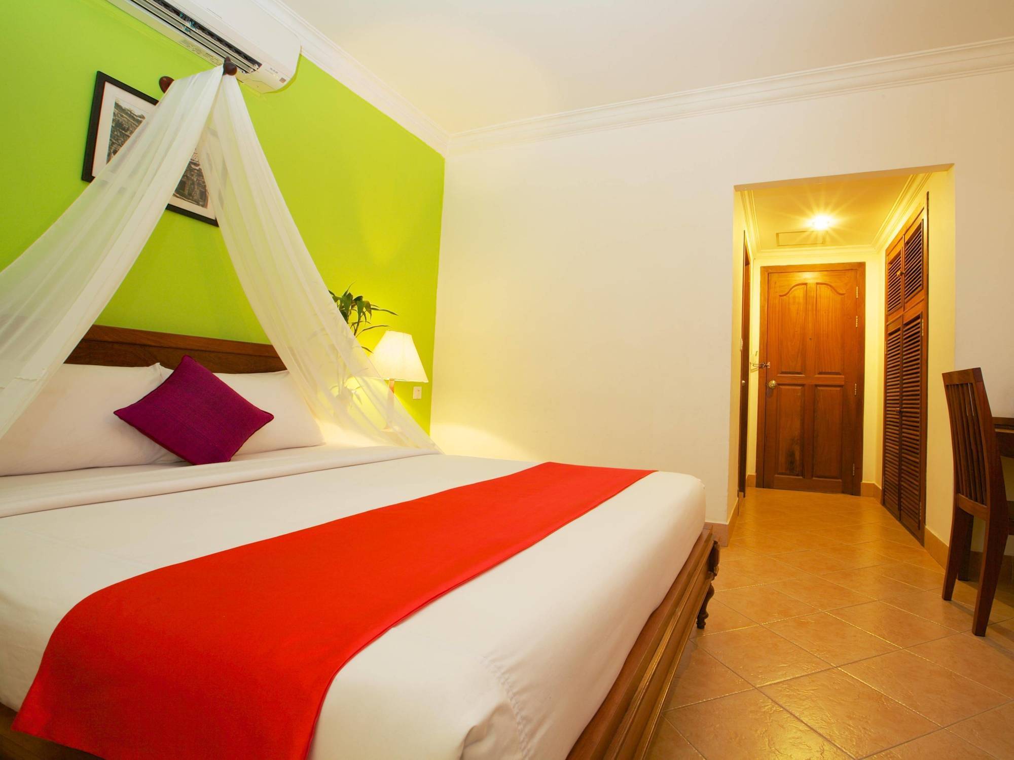 Forest King Hotel II Ciudad de Siem Riep Exterior foto