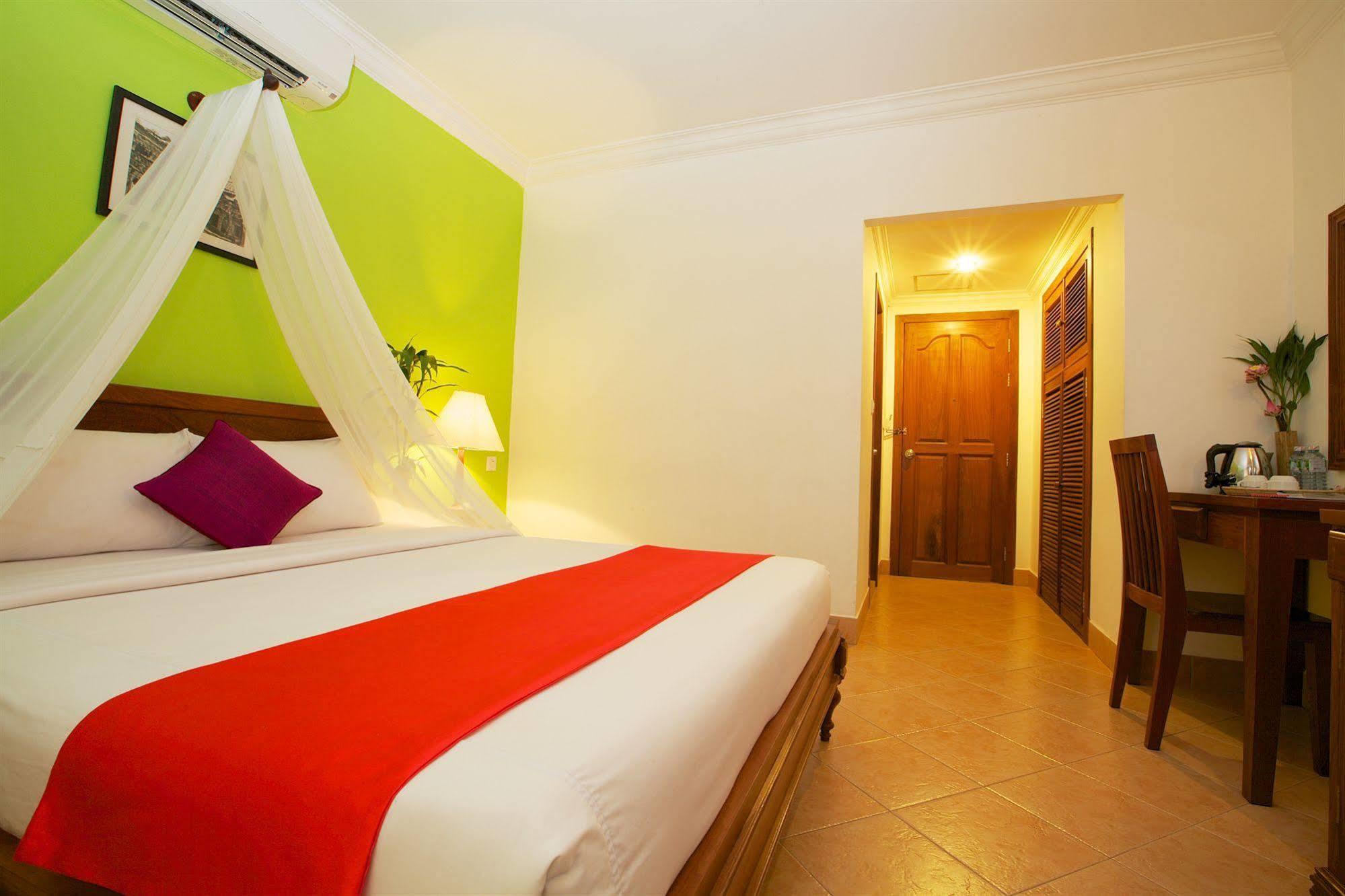 Forest King Hotel II Ciudad de Siem Riep Exterior foto