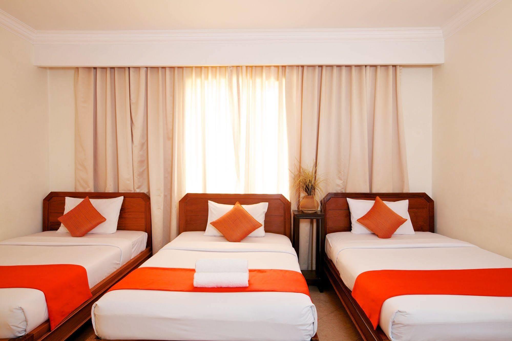 Forest King Hotel II Ciudad de Siem Riep Exterior foto